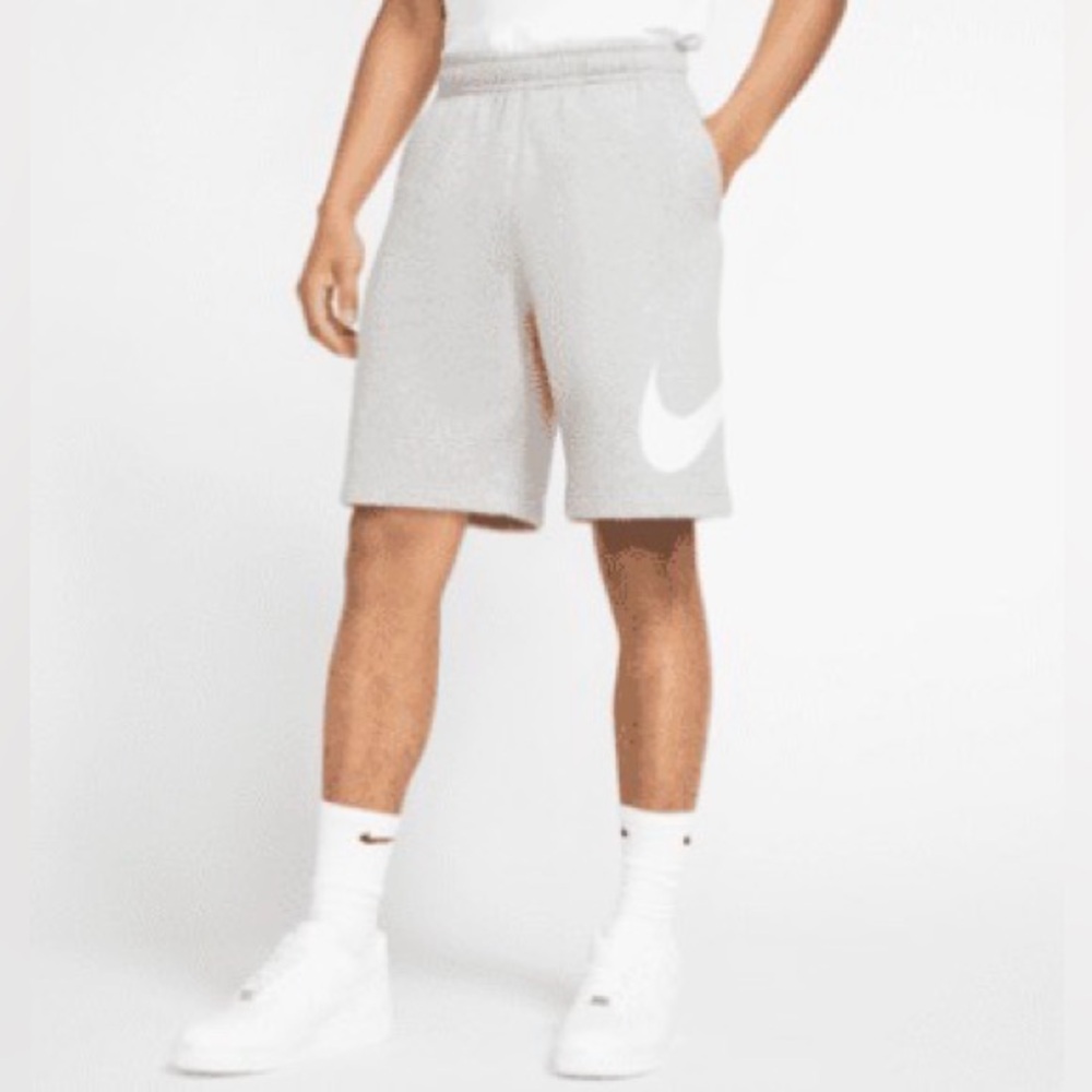 Nike Men's Gray Athletic Shorts